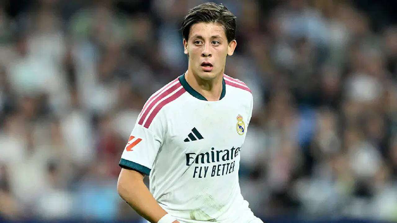 Arda Güler'i o halde görünce kıyameti kopardı: Mourinho sahayı birbirine kattı, hiç düşünmeden saldırdı! 7